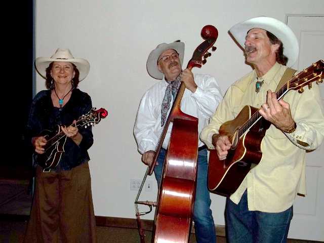 Emmy, Slim and Tom